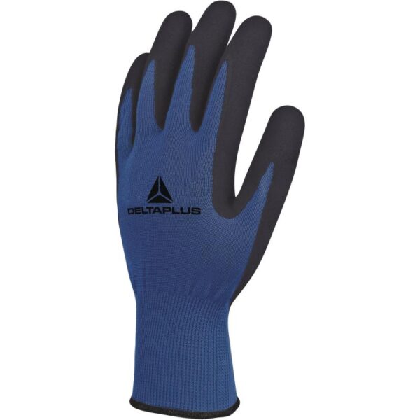 BLUE DOTTED GLOVES